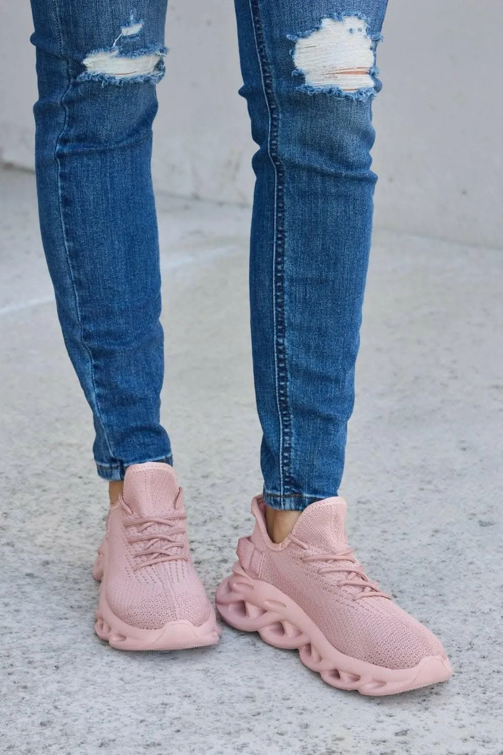Elevate Your Style with Mesh Platform Sneakers for Active Lifestyle