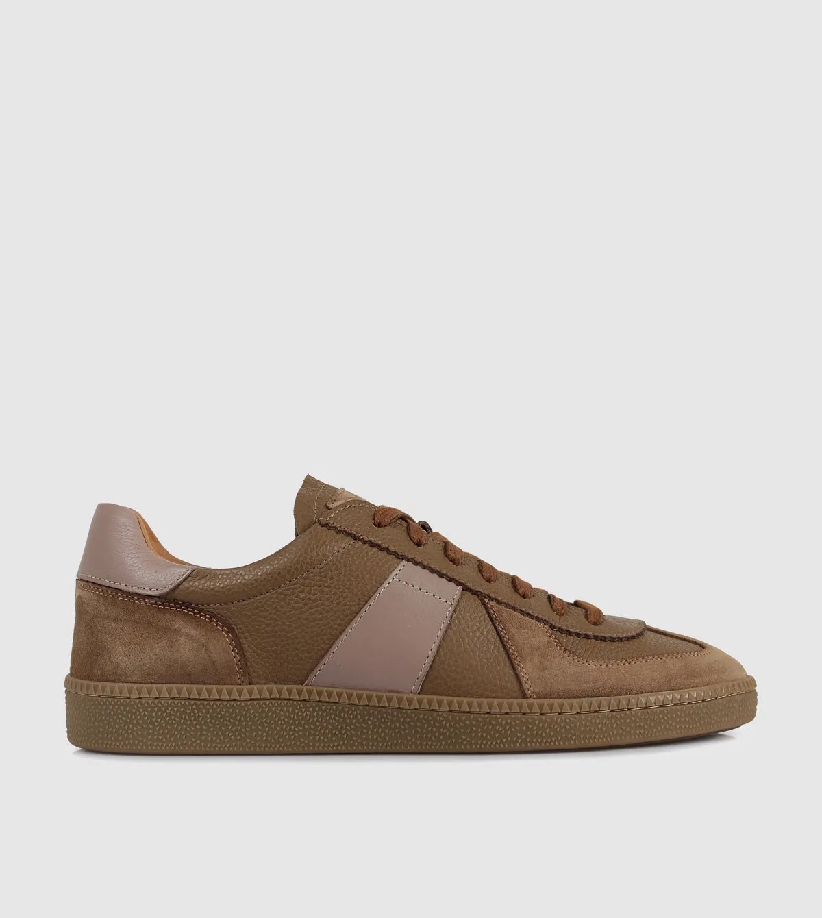 Ralph Low Top Sneakers by Brando