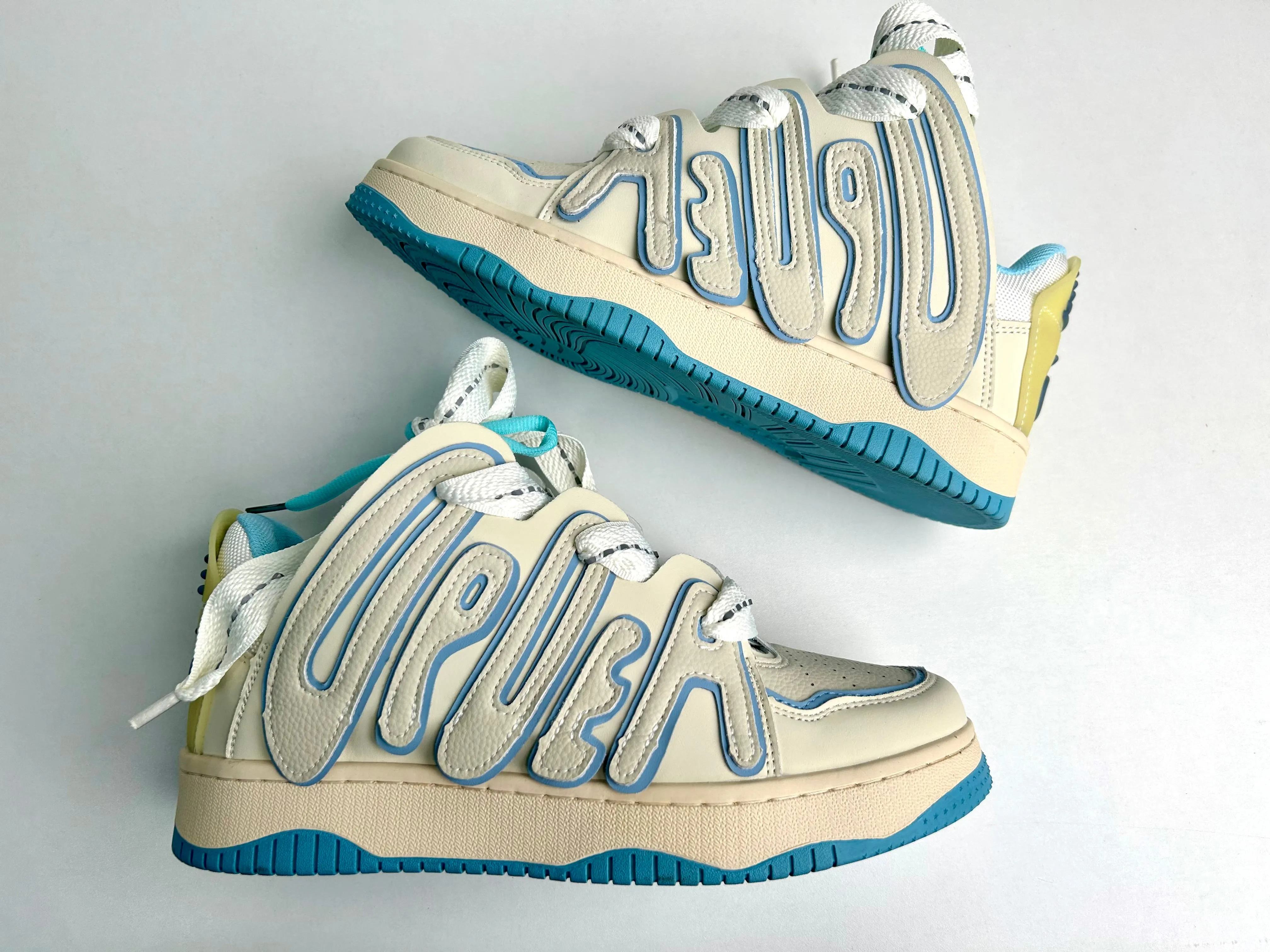 Waved | Beige and Blue Sneakers